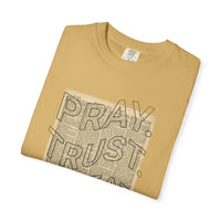 Pray Trust Repeat T-Shirt — Faith-Inspired Graphic Tee
